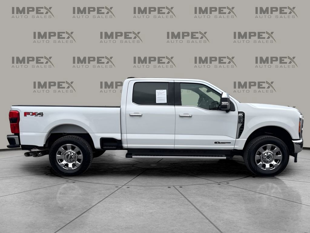 Used 2023 Ford F250 Lariat w/ Chrome Package image 6