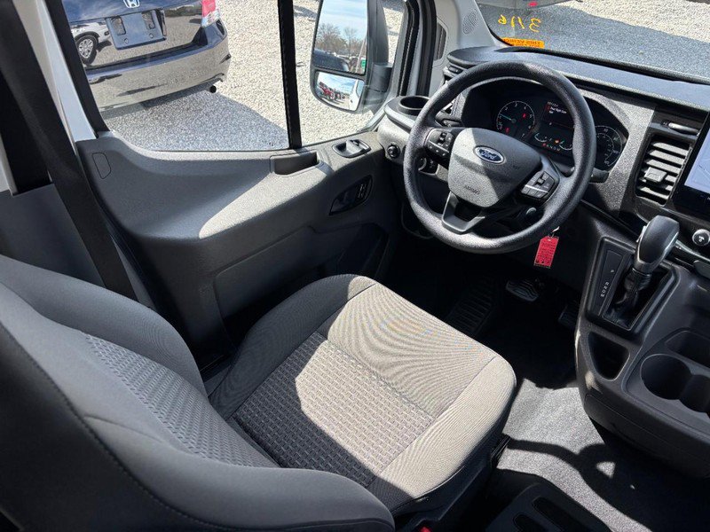 Used 2024 Ford Transit 350 XLT image 14