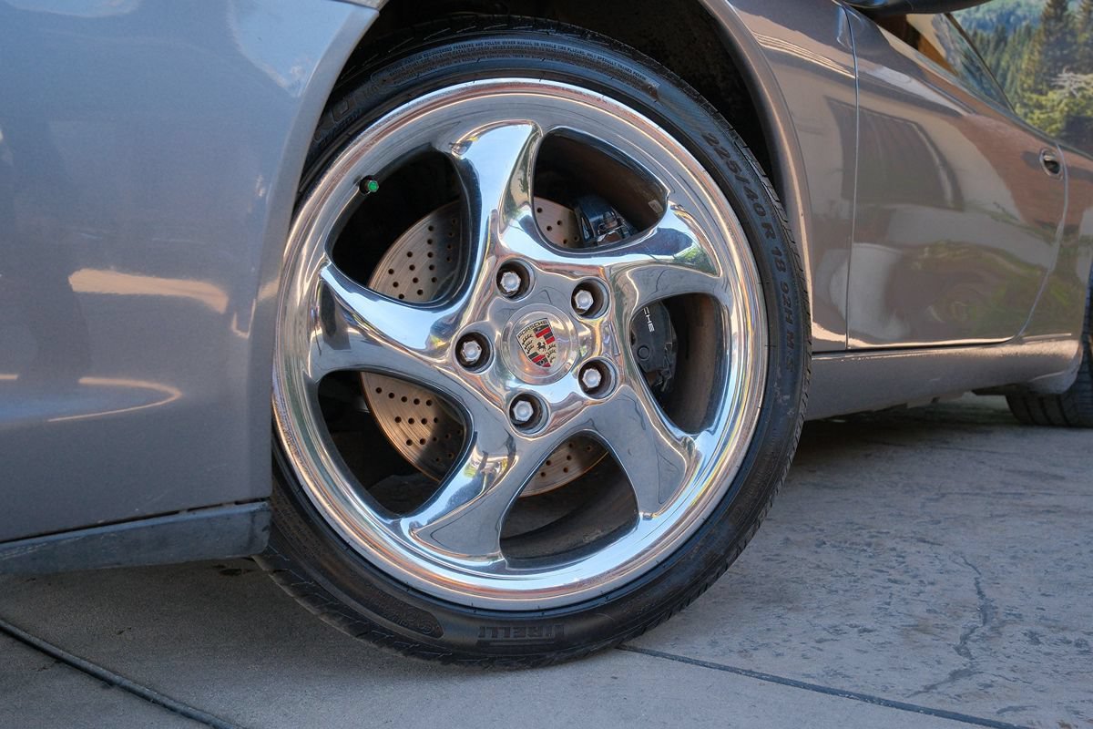 Used 2004 Porsche 911 Carrera RWD image 42