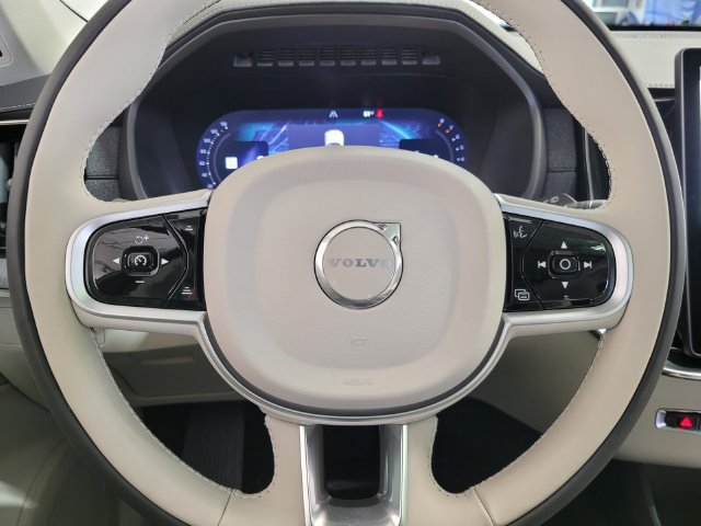 New 2026 Volvo XC90 B6 Ultra w/ Protection Package AWD/4WD image 22