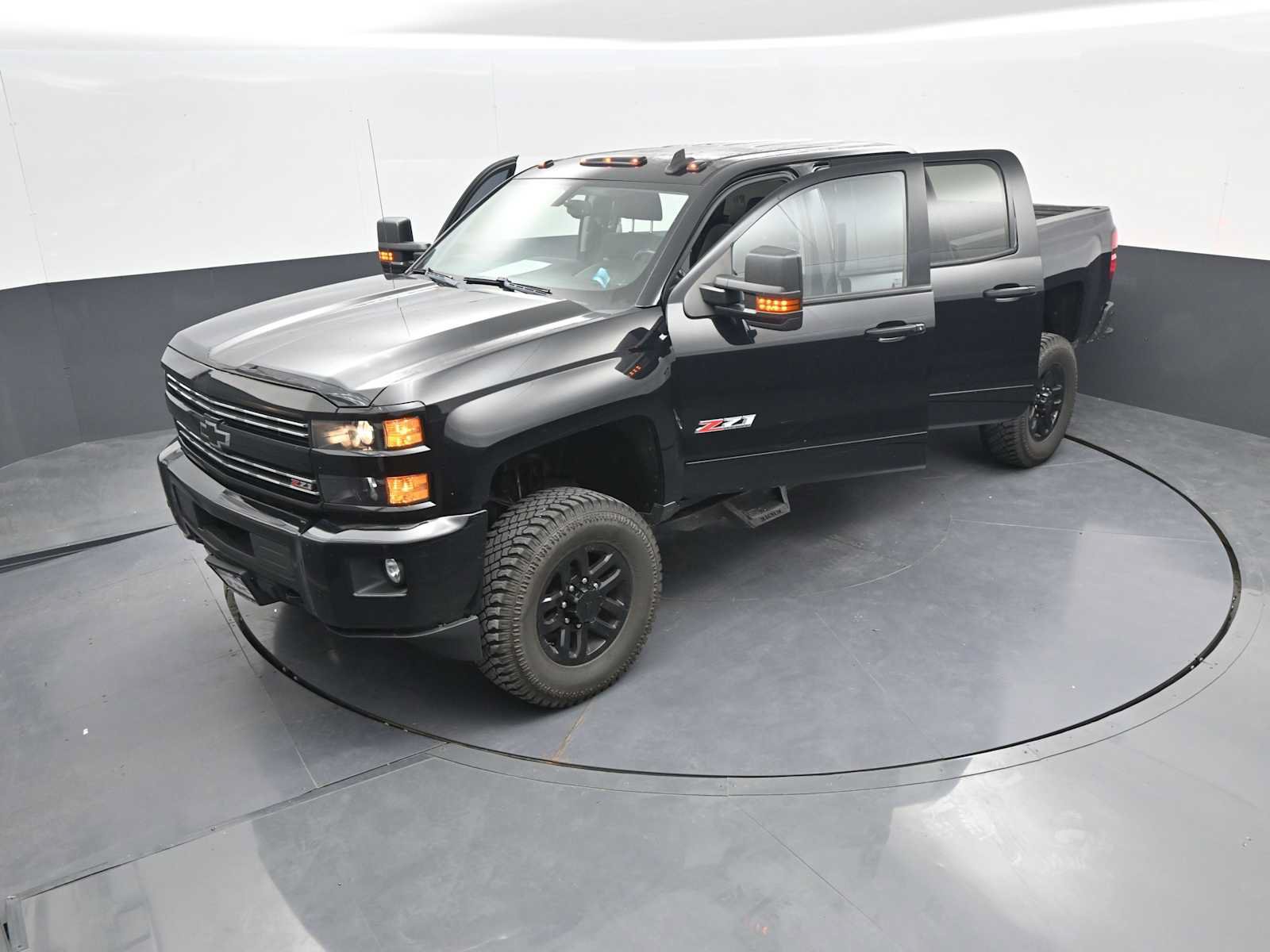 Used 2016 Chevrolet Silverado 2500 LT w/ Midnight Edition AWD/4WD image 37