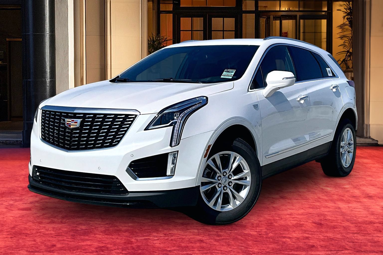 New 2026 Cadillac XT5 Luxury w/ LPO, Floor Liner Package