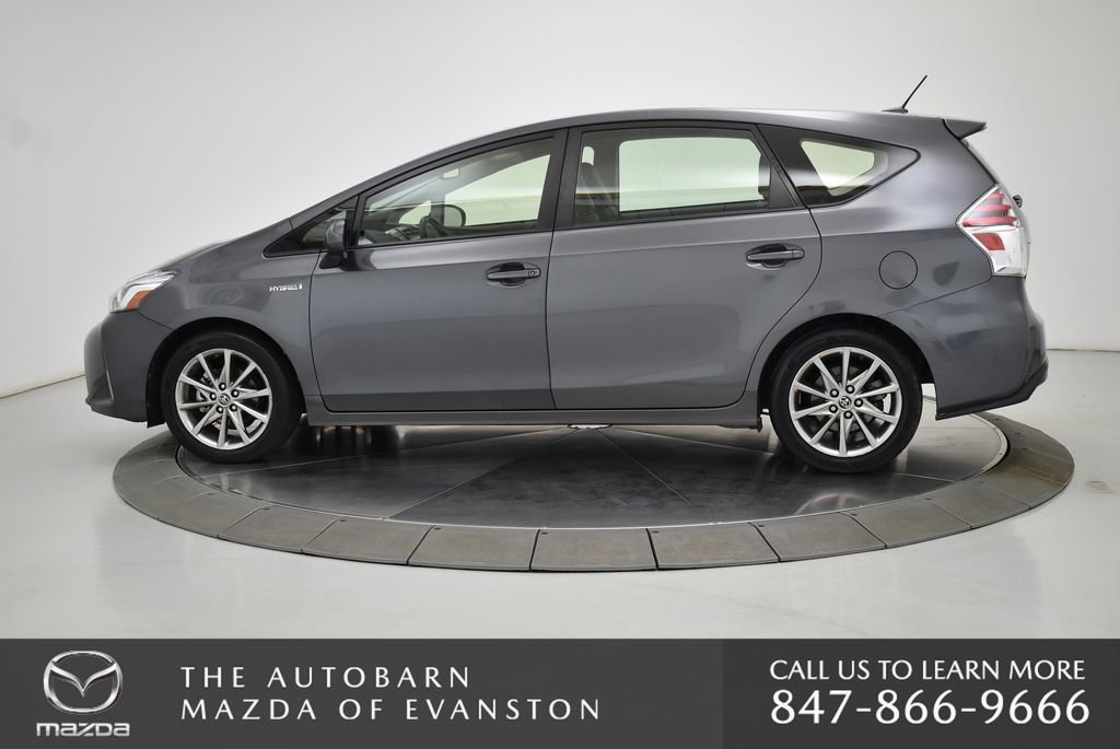 Used 2016 Toyota Prius V Five image 14