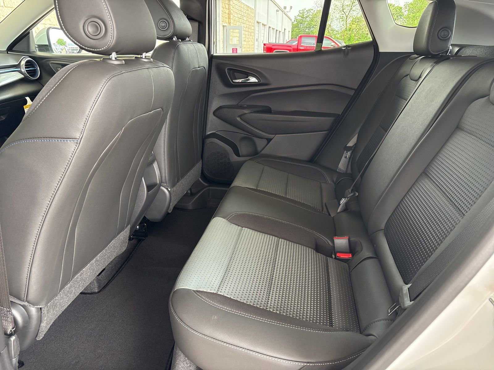New 2026 Chevrolet Trax LT image 14