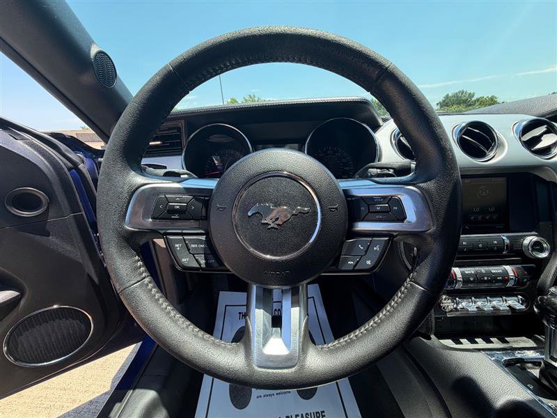 Used 2015 Ford Mustang Premium RWD image 38