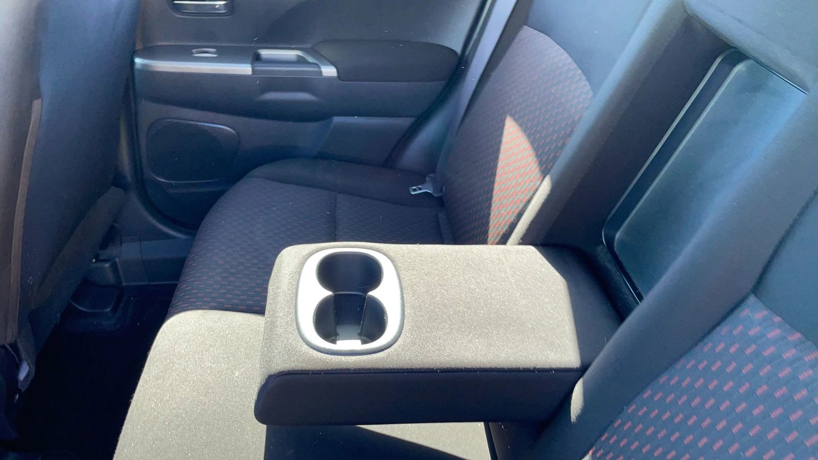 Used 2019 Mitsubishi Outlander Sport LE AWD/4WD image 32