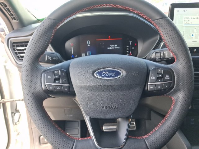 Used 2023 Ford Escape ST-Line w/ Tech Pack #1 FWD image 17