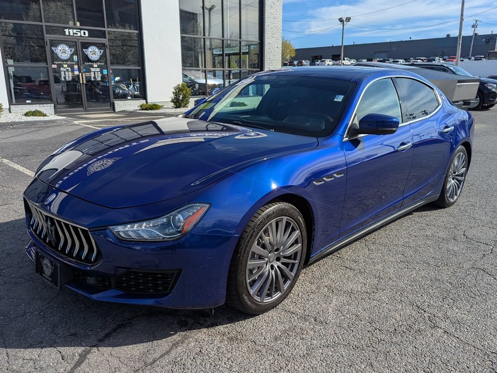 Used 2019 Maserati Ghibli S Q4 AWD/4WD image 2