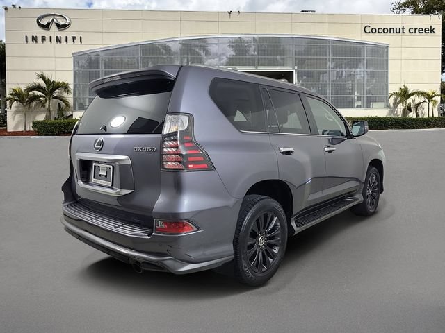 Used 2023 Lexus GX 460 Premium w/ Accessory Package AWD/4WD image 4