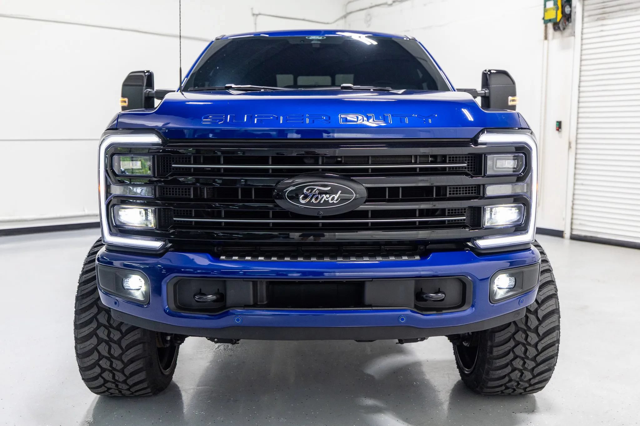 Used 2026 Ford F250 Platinum AWD/4WD image 5