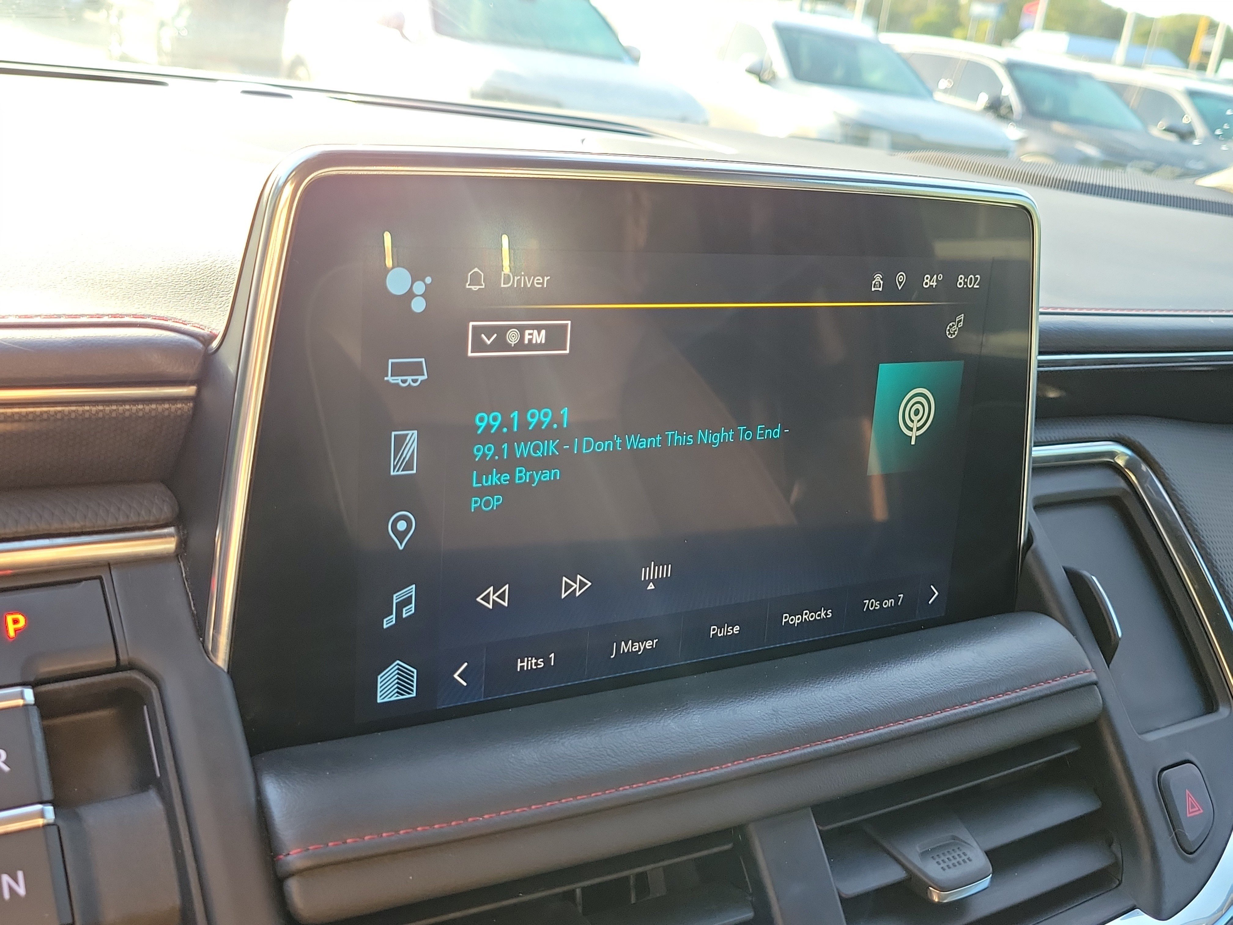 Used 2023 Chevrolet Suburban RST RWD image 31