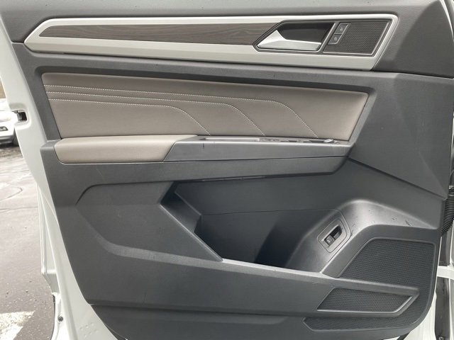 Used 2023 Volkswagen Atlas SE image 9