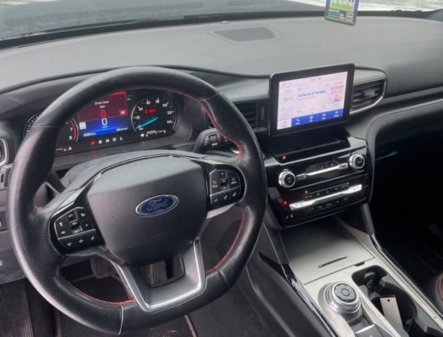 Certified 2023 Ford Explorer ST-Line image 13