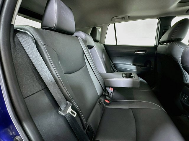 Used 2023 Toyota Corolla Cross XLE w/ Convenience Package AWD/4WD image 28