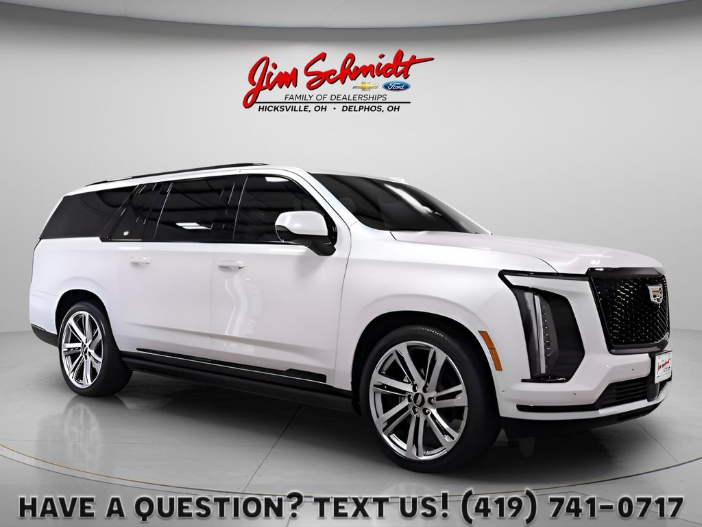 Used 2025 Cadillac Escalade ESV Sport Platinum AWD/4WD image 1