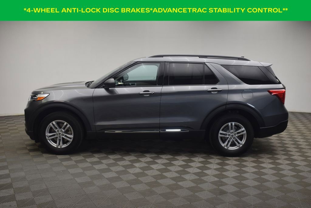 Used 2022 Ford Explorer XLT AWD/4WD image 12