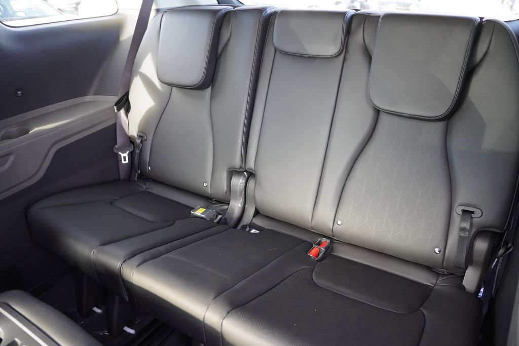 New 2026 Kia Carnival LXS image 12