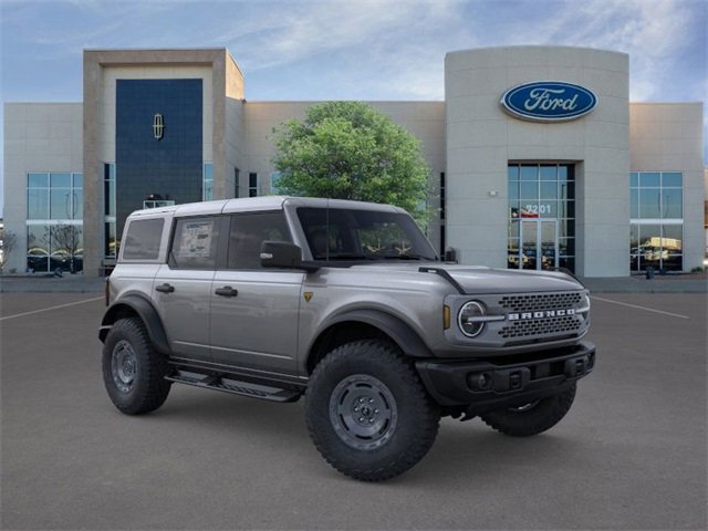 New 2025 Ford Bronco Badlands image 7