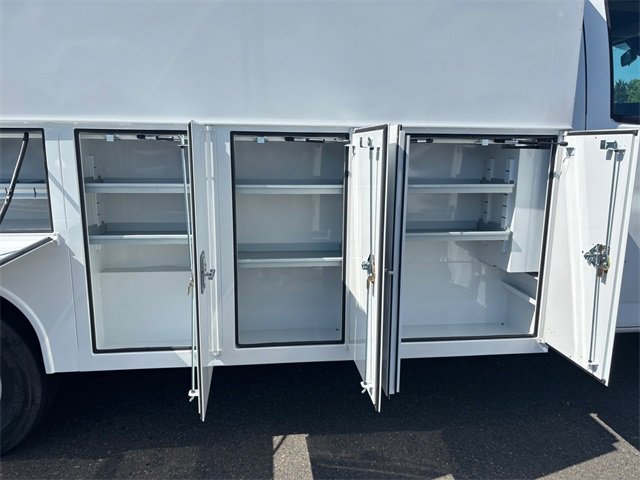 Used 2021 Chevrolet Express 3500 w/ Power Convenience Package image 30