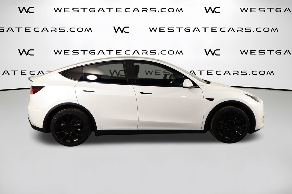 Used 2023 Tesla Model Y Long Range AWD/4WD image 52