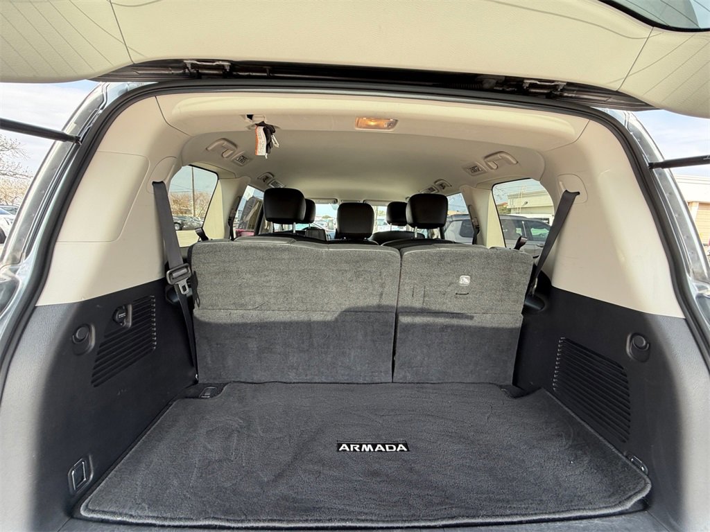 Used 2024 Nissan Armada SV image 19