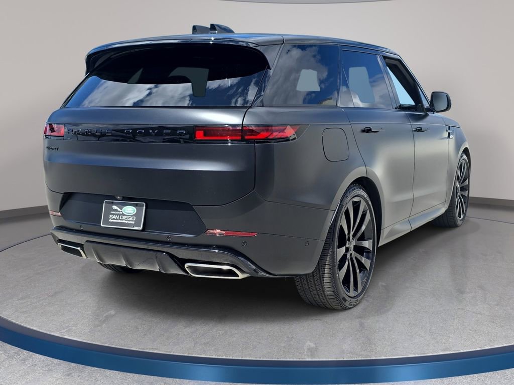 New 2026 Land Rover Range Rover Sport Dynamic SE AWD/4WD image 5