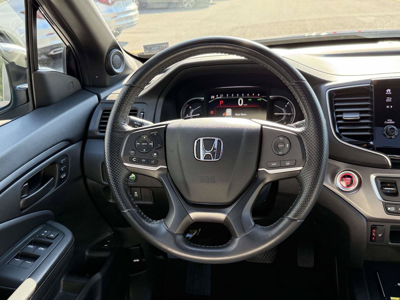 Certified 2024 Honda Passport EX-L image 9