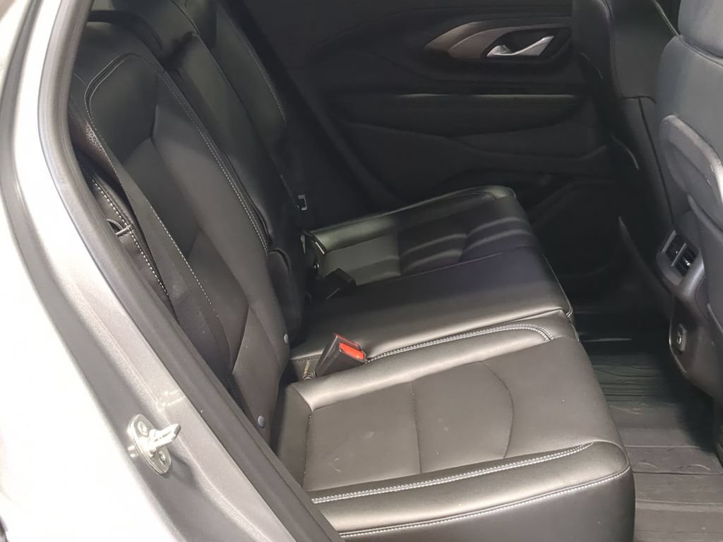 Used 2024 GMC Terrain SLT w/ Infotainment Package II AWD/4WD image 20