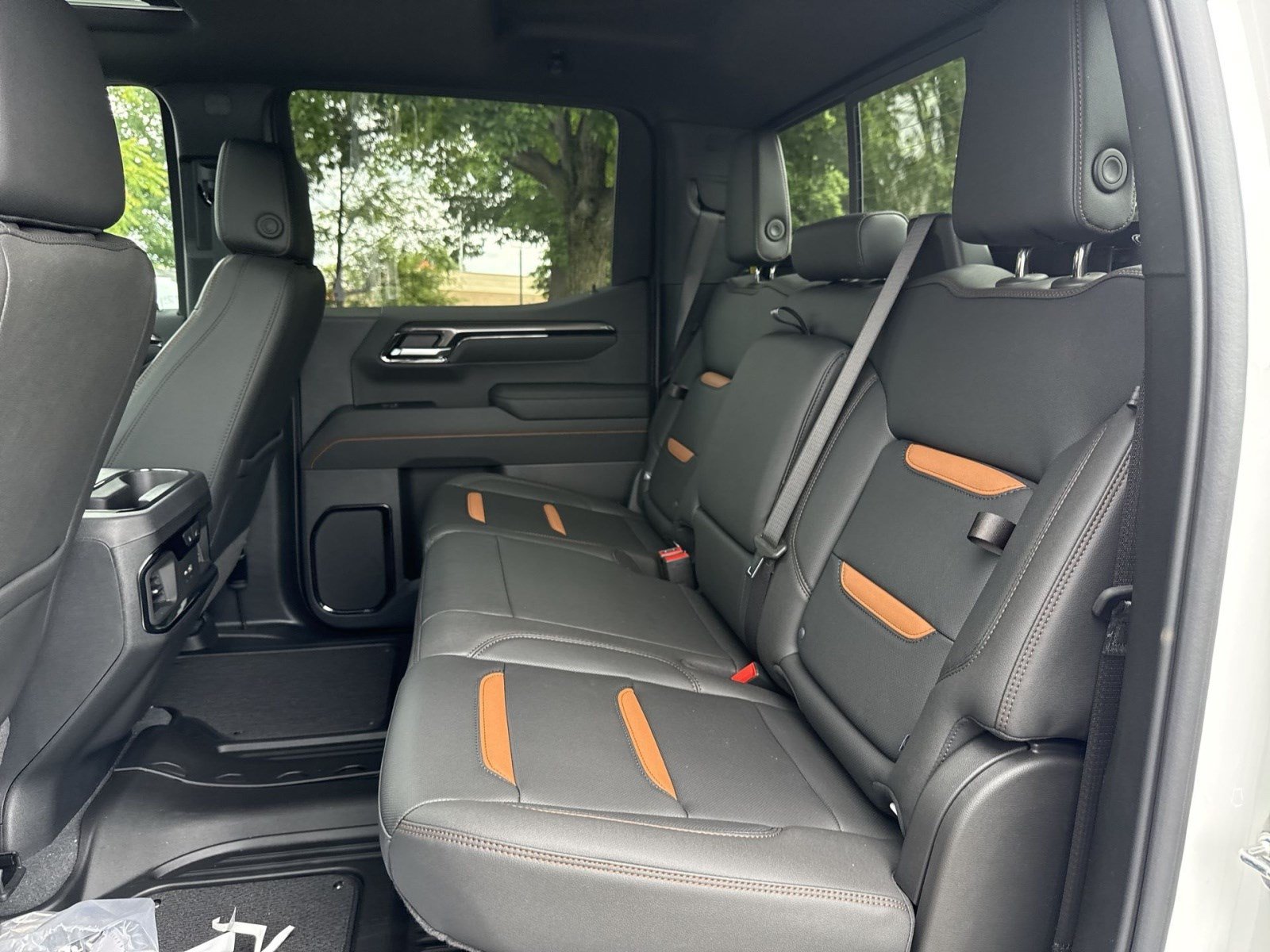 New 2026 GMC Sierra 1500 AT4 w/ AT4 Premium Package AWD/4WD image 20