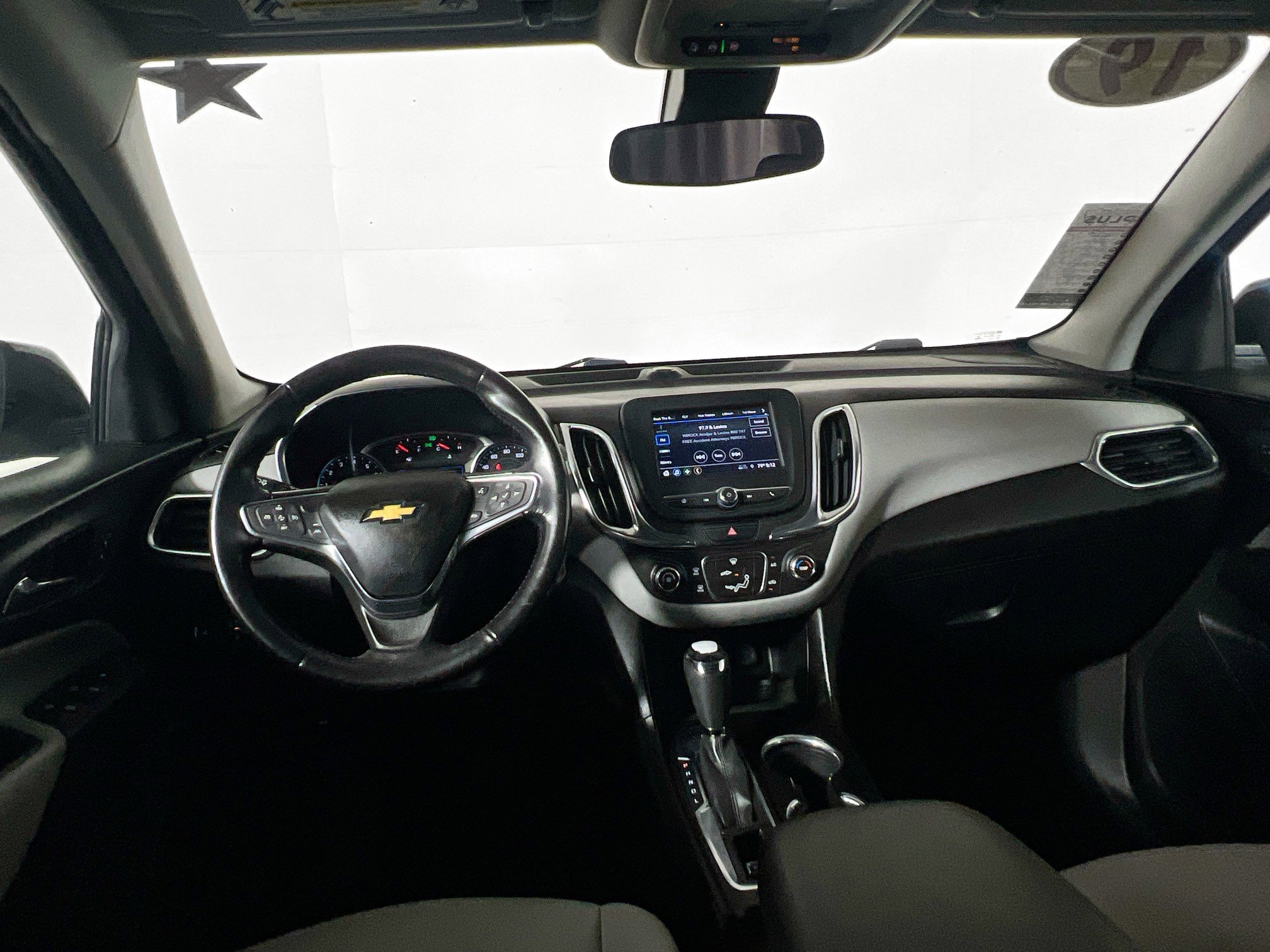 Used 2019 Chevrolet Equinox LT image 30