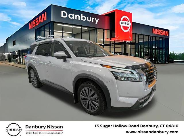 Certified 2025 Nissan Pathfinder SL w/ SL Premium Package