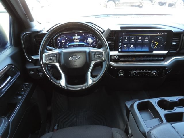 Certified 2024 Chevrolet Silverado 1500 RST w/ Z71 Off-Road Package AWD/4WD image 22