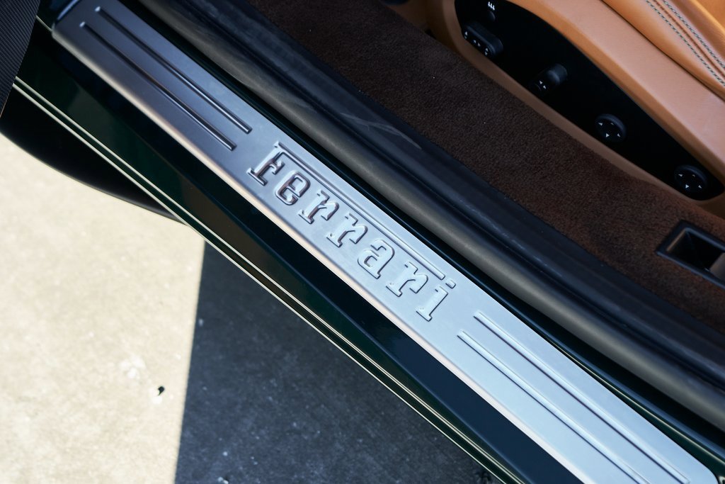 Used 2022 Ferrari F8 Tributo image 34