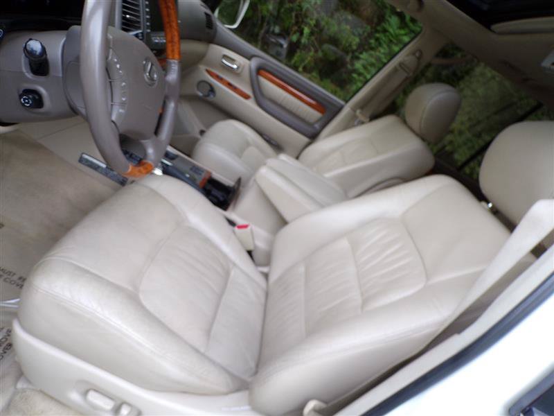 Used 2003 Lexus LX 470 4WD image 15