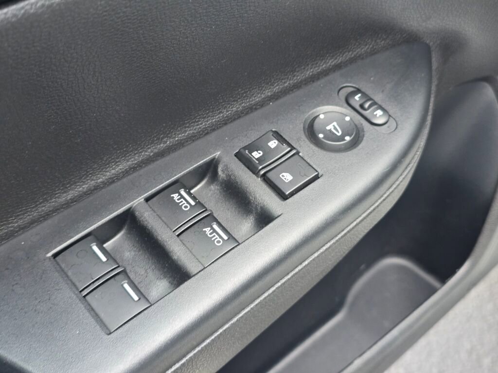 Used 2014 Honda Accord Touring image 21