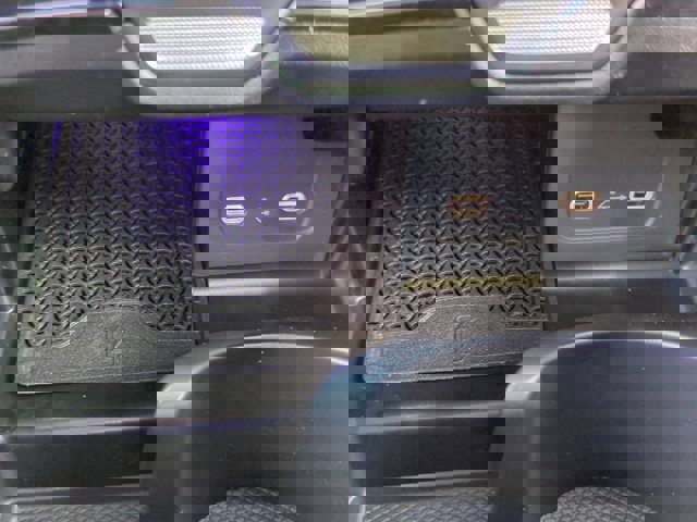 Used 2025 Mercedes-Benz C 300 Sedan image 21