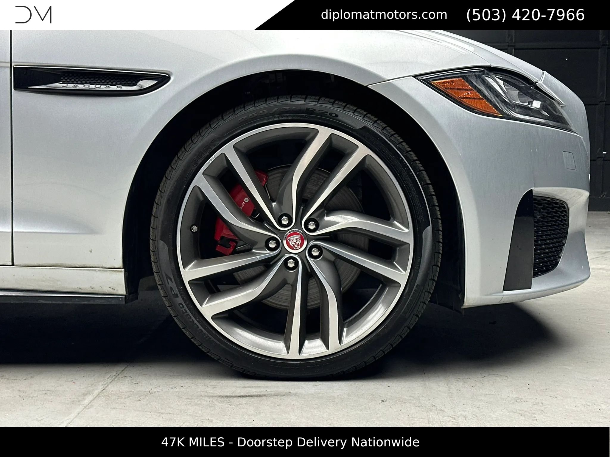 Used 2018 Jaguar XF S RWD image 43