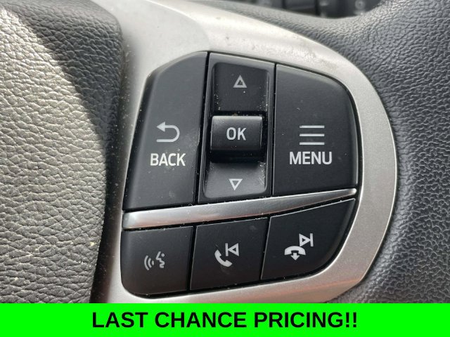 Certified 2024 Ford Explorer XLT RWD image 25