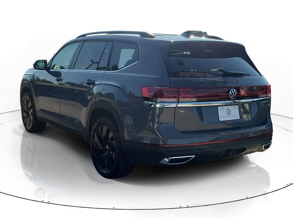 Used 2026 Volkswagen Atlas SE AWD/4WD image 3