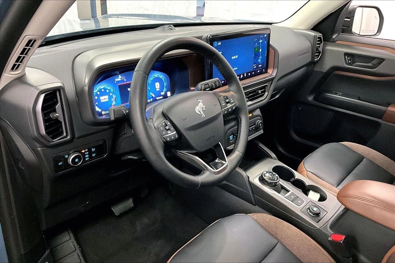 Used 2025 Ford Bronco Sport Outer Banks w/ Outer Banks Tech Package+ image 12