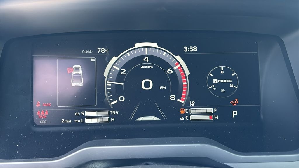 New 2026 Toyota Tundra Limited AWD/4WD image 16