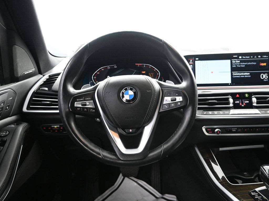 Used 2020 BMW X5 xDrive40i w/ Premium Package image 32