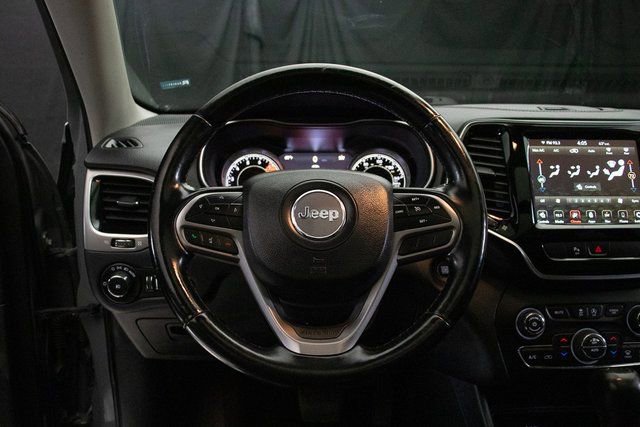 Used 2020 Jeep Cherokee Limited AWD/4WD image 23