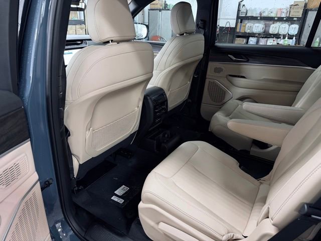 New 2026 Jeep Grand Cherokee L Limited AWD/4WD image 22