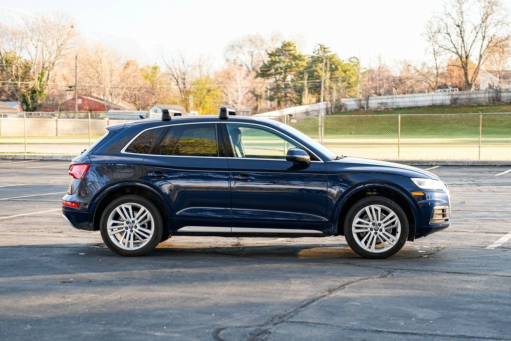 Used 2018 Audi Q5 2.0T w/ Premium Plus Package image 4