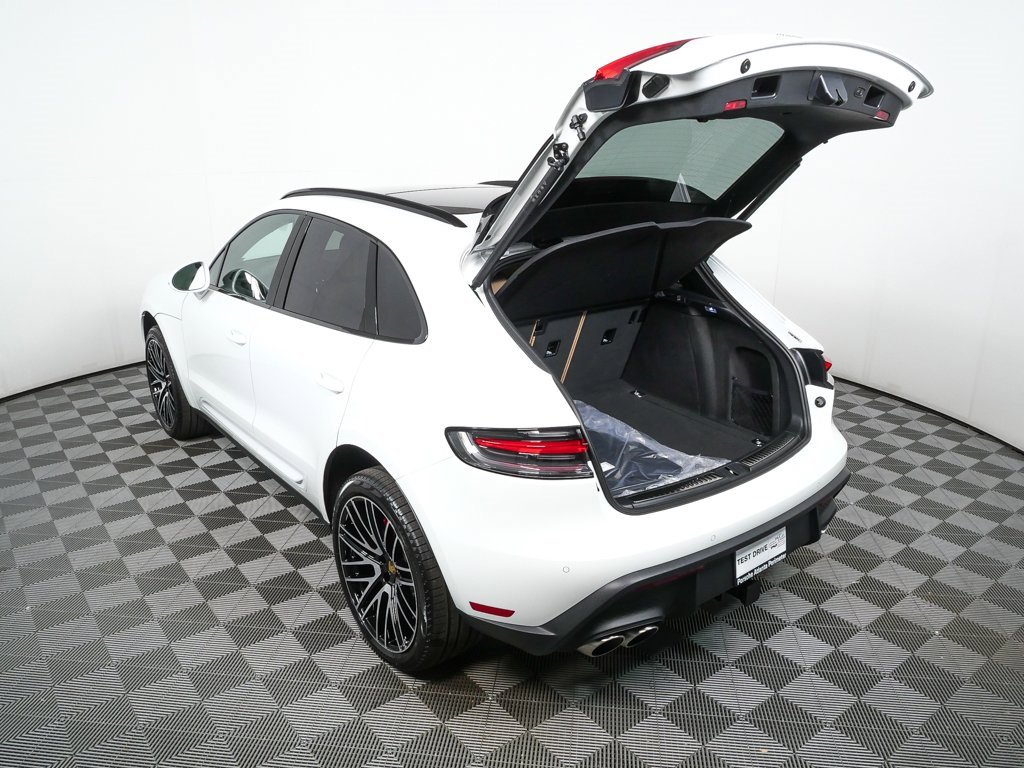 New 2026 Porsche Macan S image 34