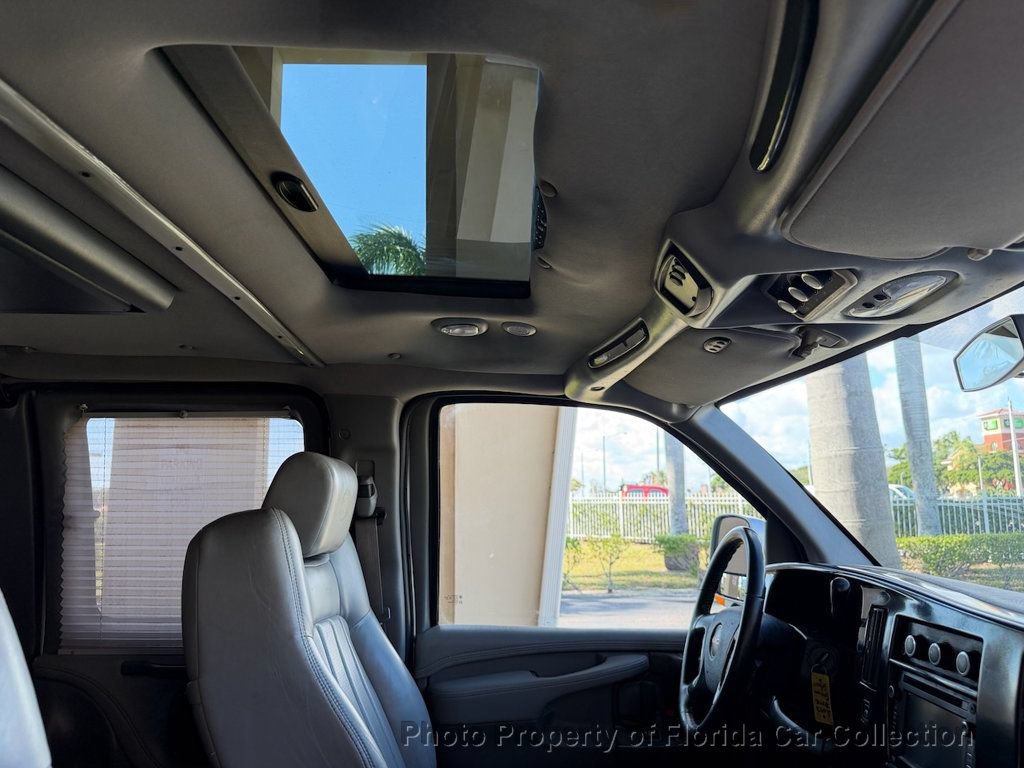 Used 2013 GMC Savana 1500 RWD image 48