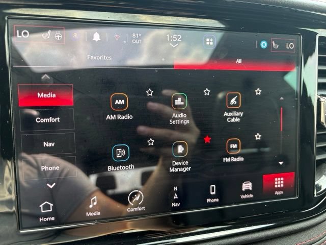 Used 2021 Dodge Durango R/T w/ Technology Group AWD/4WD image 32