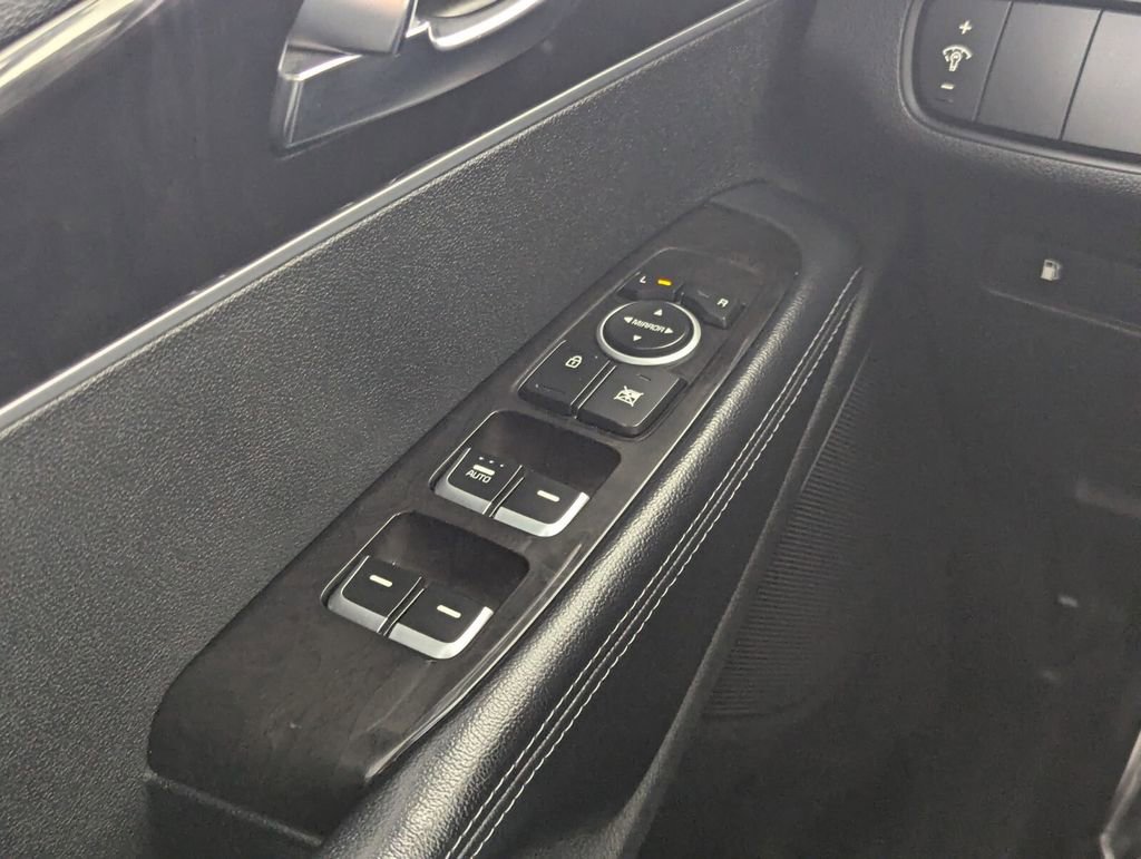 Used 2016 Kia Sorento EX FWD image 15