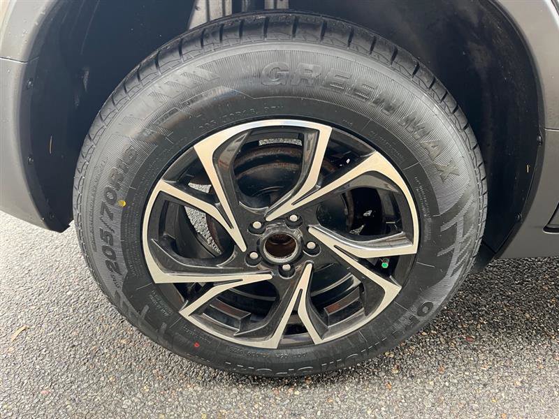 Used 2019 Chevrolet Trax LS image 8